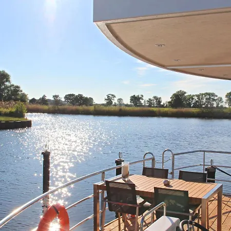 Hausboot - Floating 44 - 